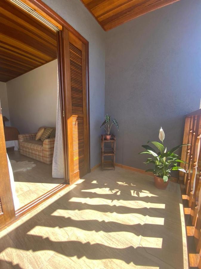 Raio De Sol Na Montanha Villa Campos do Jordão Exterior photo